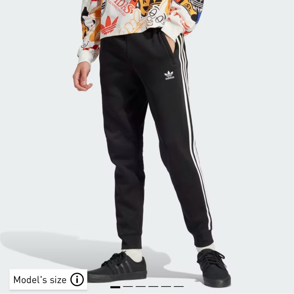 Men’s Adidas AdiColor 3-Stripe Jogger Pants in Large